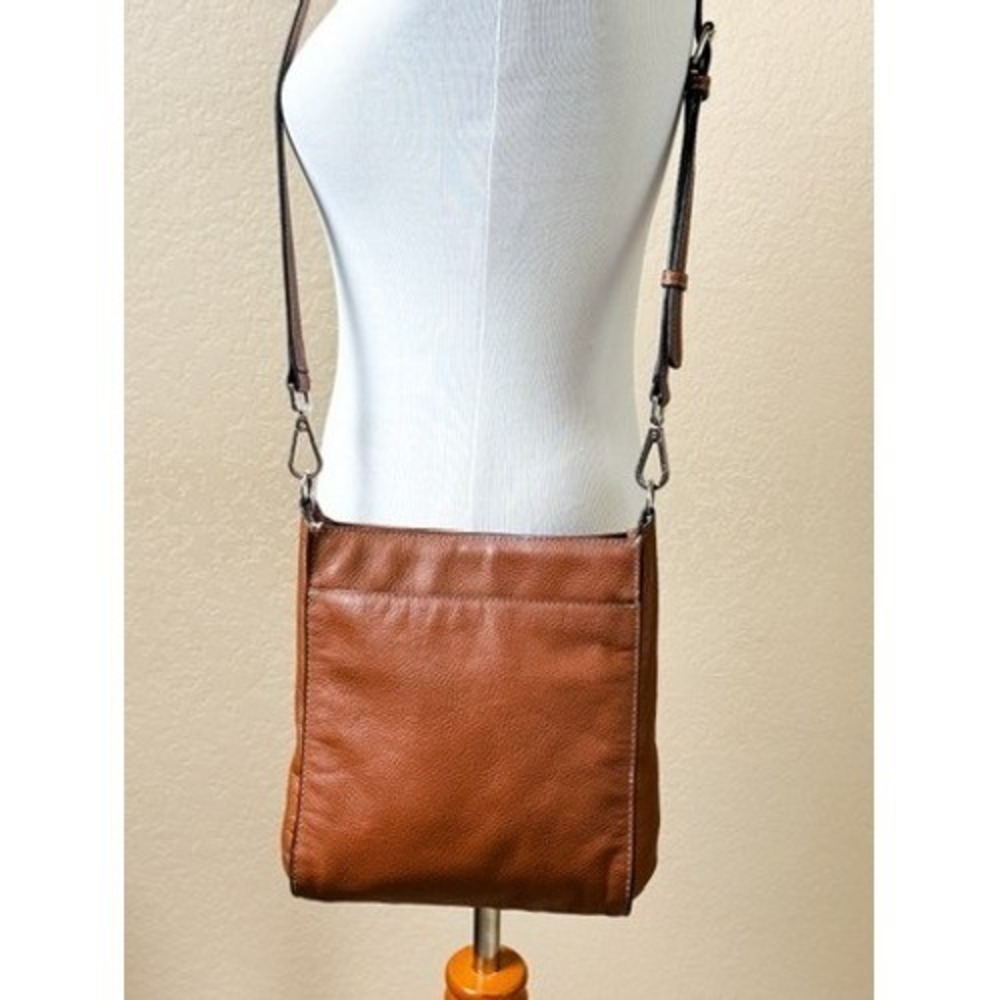 J Jill Brown Pebbled Leather Crossbody Bag Adjustable Strap Boho Minimalist